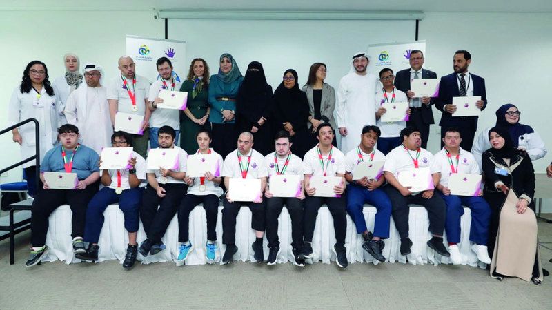 الامارات | جمعية الإمارات لمتلازمة داون تنظم البطولة الأولى للروبوت
