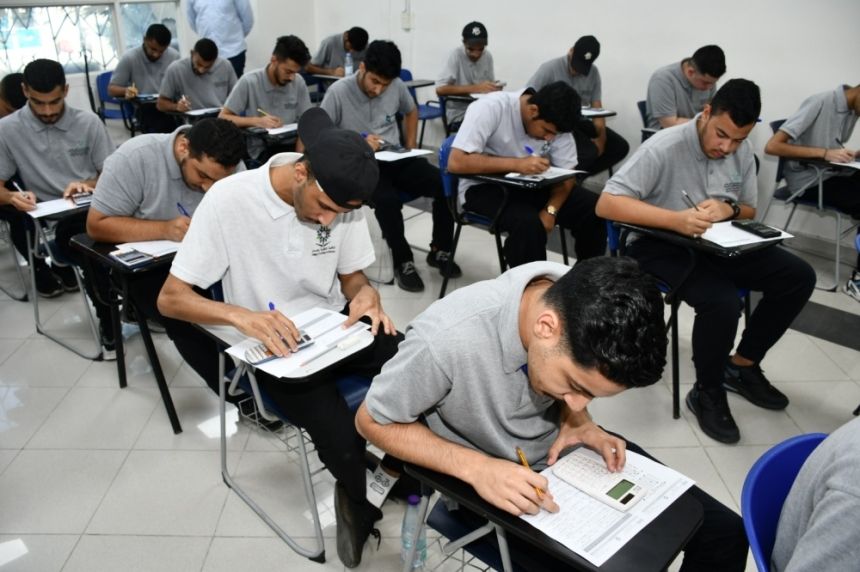 مختص: تنظيم الوقت أهم نصيحة لطلاب المدارس خلال أيام الاختبارات