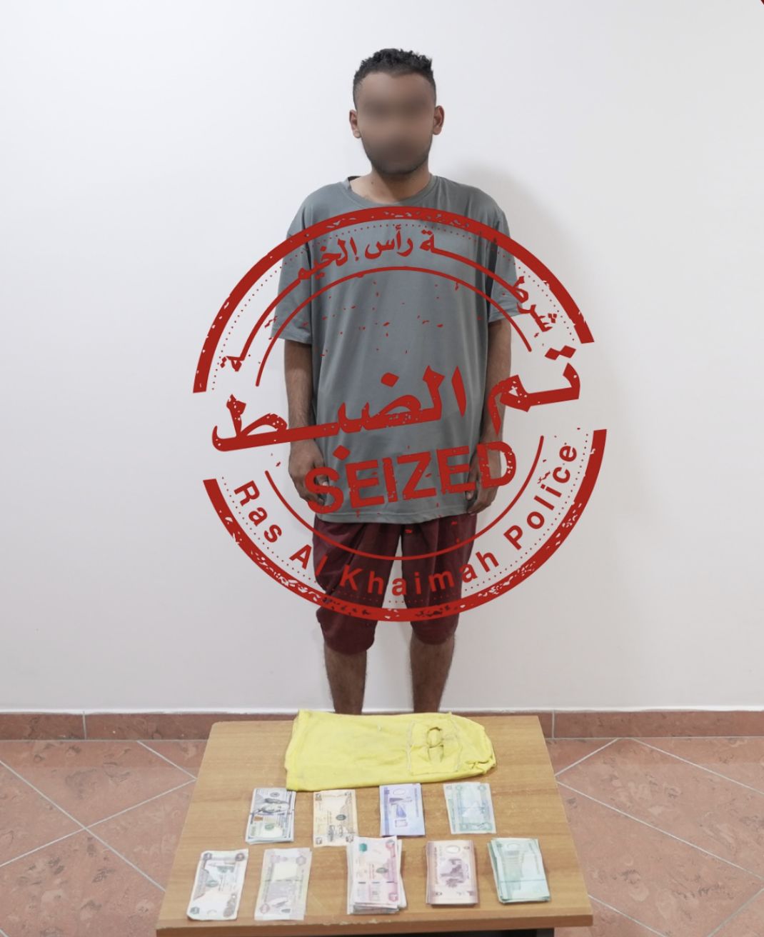 الامارات | شرطة رأس الخيمة تضبط سارقاً مقنعاً ينشر فيديوهات على مواقع التواصل