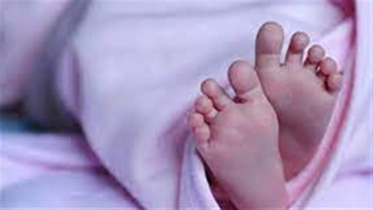 بينها الروتا والجديري.. ما التطعيمات الأساسية والإضافية للمواليد الجدد؟