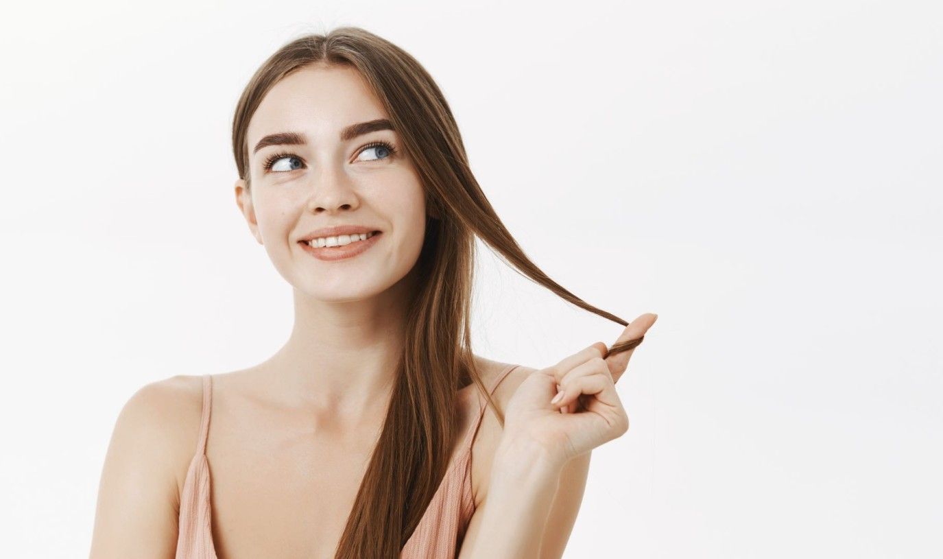 تقصف الشعر الأمامي.. اعرفي أسباب المشكلة وتخلصي منها بالخلطات الطبيعية