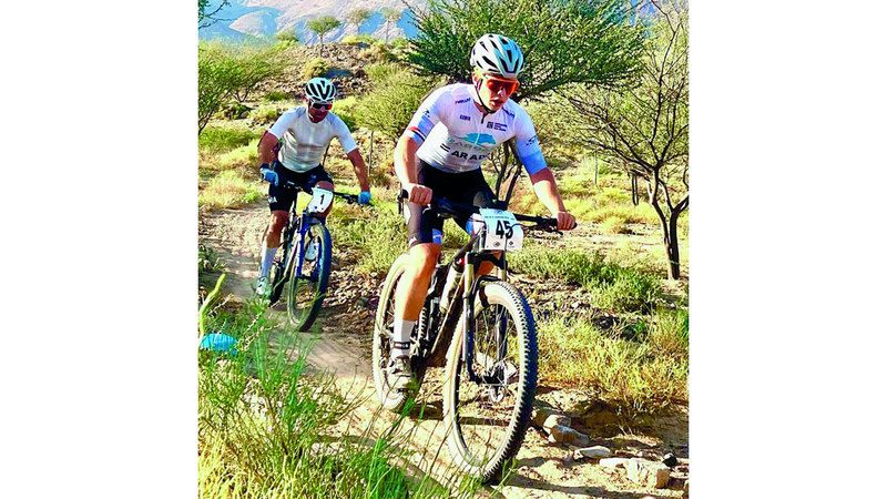 الامارات | 60 درّاجاً شاركوا في سباق  حتا الأول للدرّاجات الجبلية