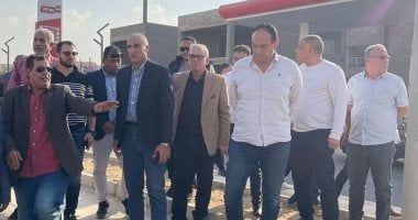 نائب رئيس "هيئة المجتمعات العمرانية" يتفقد المشروعات الجارى تنفيذها