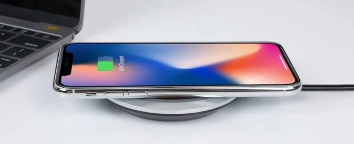 تكنولوجيا: تحديث iOS 18.2 يتضمن ميزة “Battery Intelligence” الجديدة للبطارية