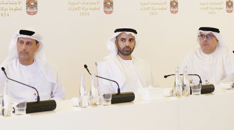 الامارات | ولي عهد رأس الخيمة يحضر جانباً من فعاليات "خلوة الأسرة" ضمن الاجتماعات السنوية لحكومة دولة الإمارات 2024