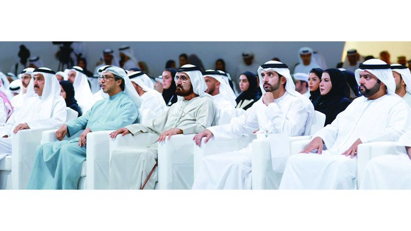 الامارات | محمد بن راشد: حريصون على أن نكون في طليعة الأمم المتبنية لأدوات  الذكاء الاصطناعي