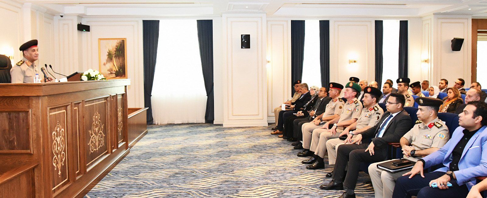 فتح باب قبول دورة جديدة من المتميزين فى الفروسية للعمل ضباط مكلفين بالقوات المسلحة