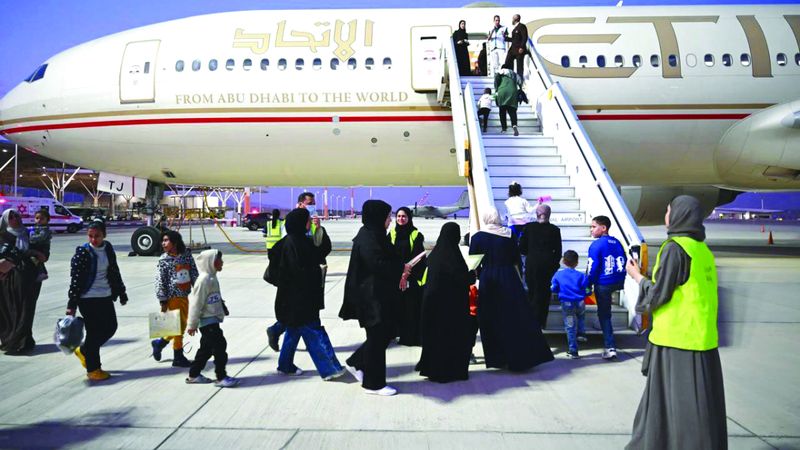 الامارات | الإمارات تُجلي 210 مصابين ومرضى ومرافقيهم من غزة