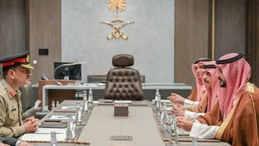الخليج اليوم .. مباحثات سعودية - باكستانية لتعزيز التعاون الاستراتيجي العسكري
