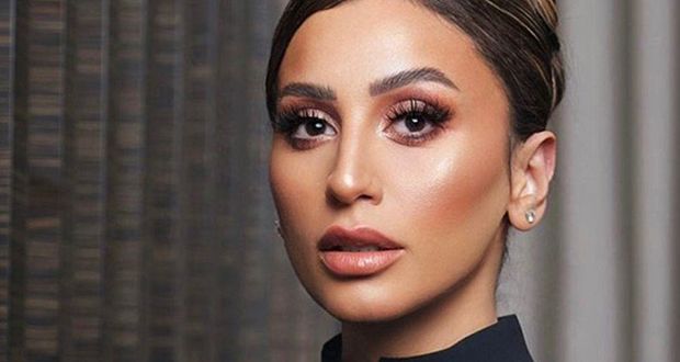 إعلامي شهير يكشف حقيقة ارتباطه بـ دينا الشربيني