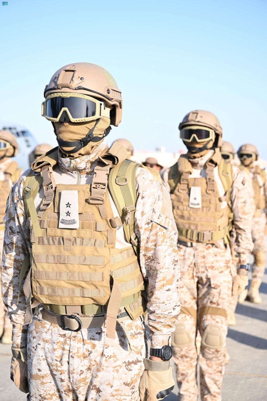 القوات المسلحة تشارك في تمرين "السهم الثاقب 2024" في مصر