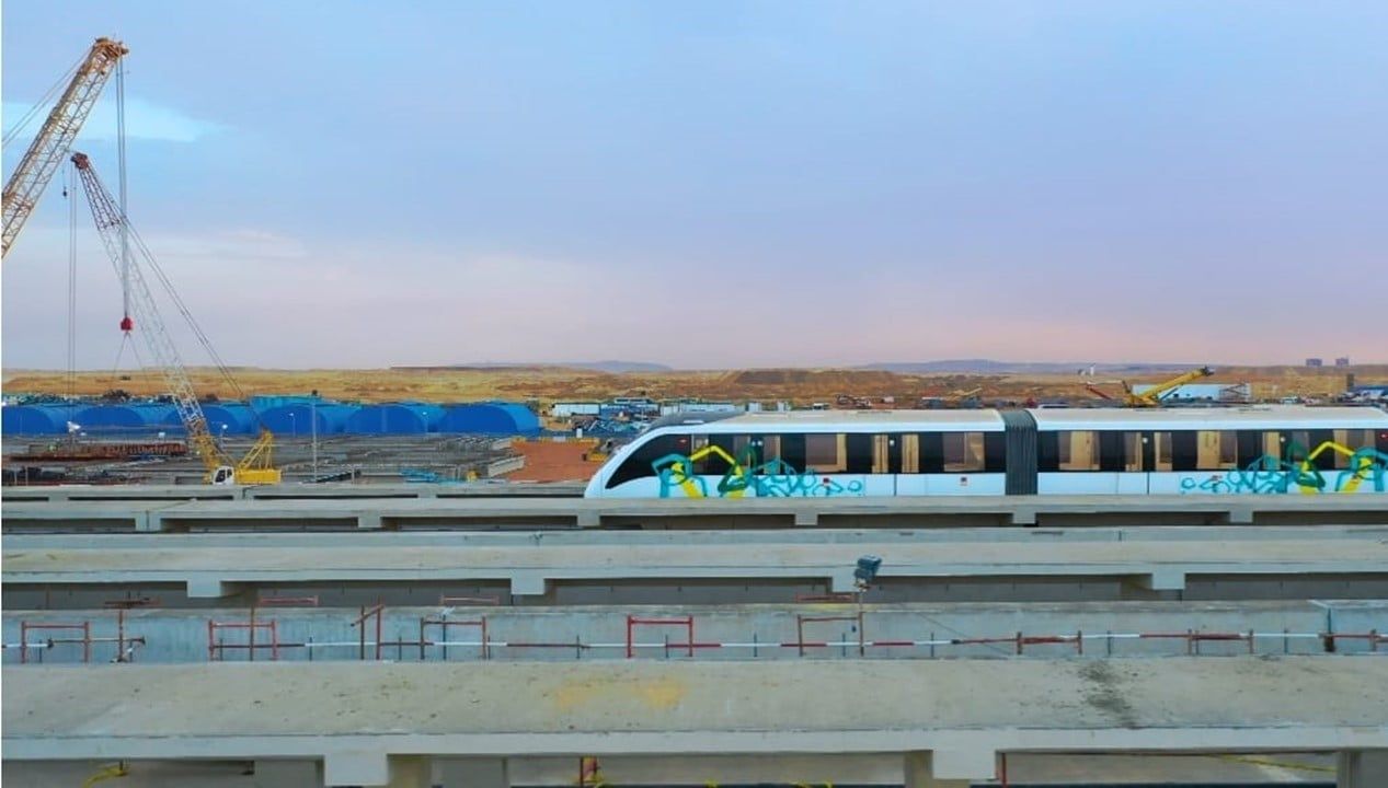 مشروعات النقل تدعم التنمية وتربط المجتمعات وتخفف الازدحام.. صور