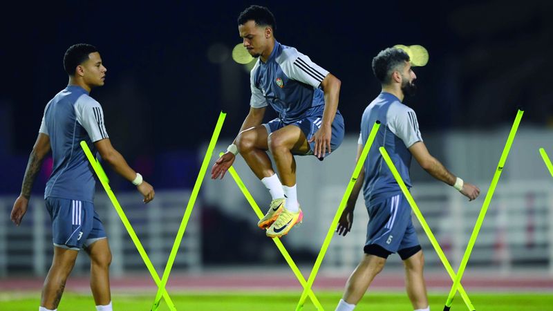 الامارات | رياضيون: استفادة المنتخب من «أبطال آسيا» منقوصة