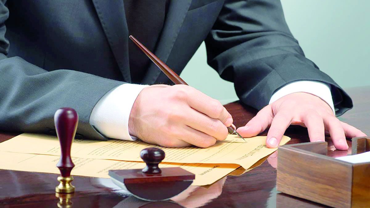 الامارات | «بقية الأتعاب» تقود محامين وموكليهم  إلى أروقة المحاكم