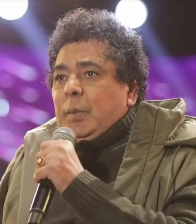 الامارات | نقل الفنان محمد منير إلى المستشفى بعد تدهور حالته الصحية