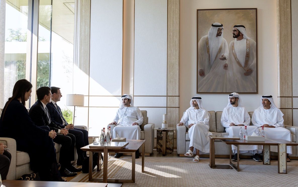 الامارات | مكتوم بن محمد يستقبل رئيس مجموعة فيزا للأسواق العالمية