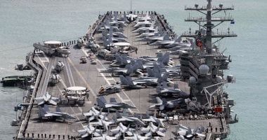 الحوثيون يعلنون استهداف حاملة الطائرات الأمريكية "إبراهام" بصواريخ ومسيرات