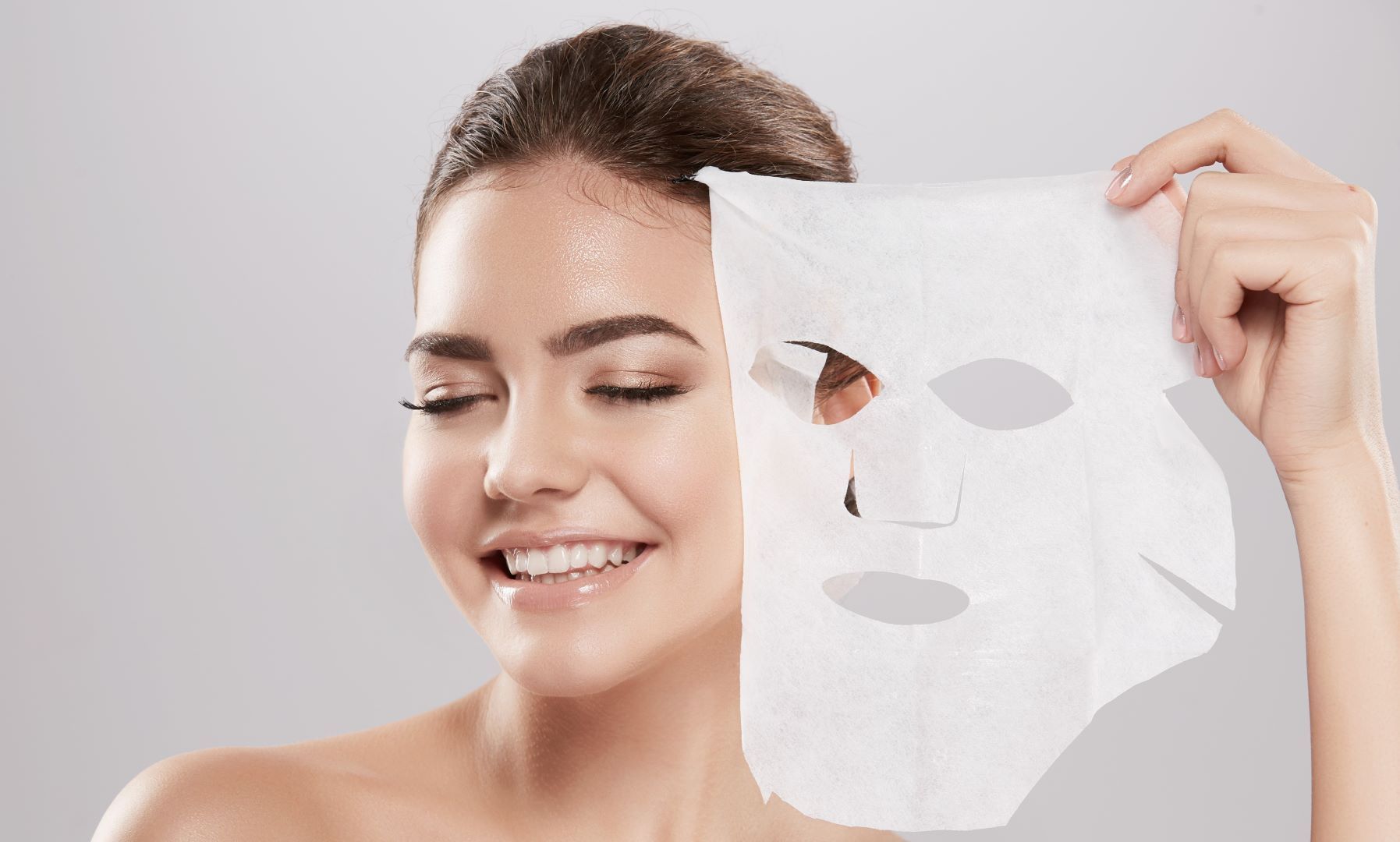 ماسكات الوجه المتعددة.. عناية قصوى تستهدف مختلف مشاكل البشرة في وقت واحد