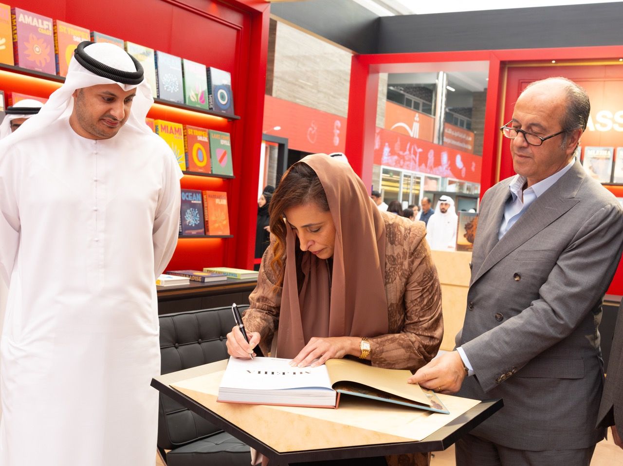 الامارات | بدور القاسمي تكشف عن ركن "أسولين" في "بيت الحكمة" بالشارقة