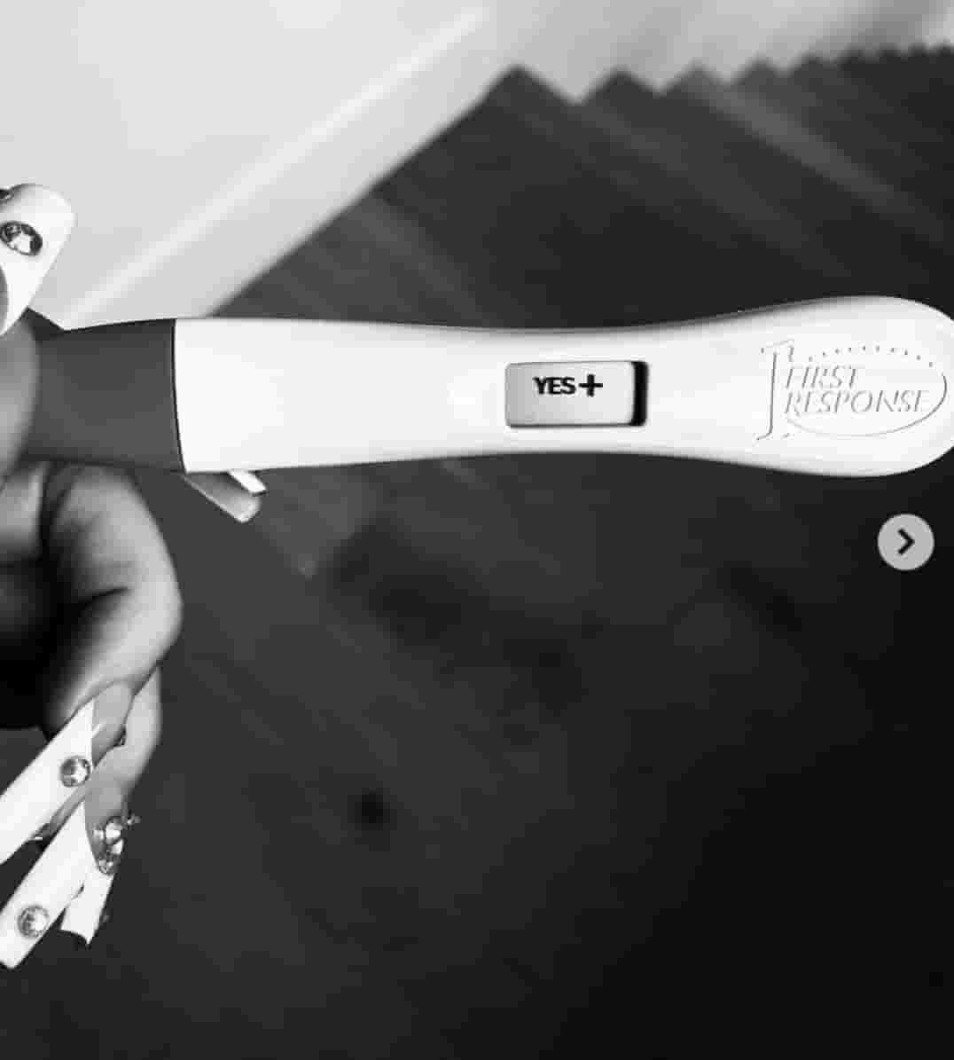 شاهد .. شاهد صور ميغان فوكس وهي حامل بطلفها الرابع.. جريئة وصادمة