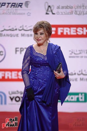 نيللى ونبيلة عبيد ولبلبة وصفية العمرى فى حفل افتتاح مهرجان القاهرة السينمائى