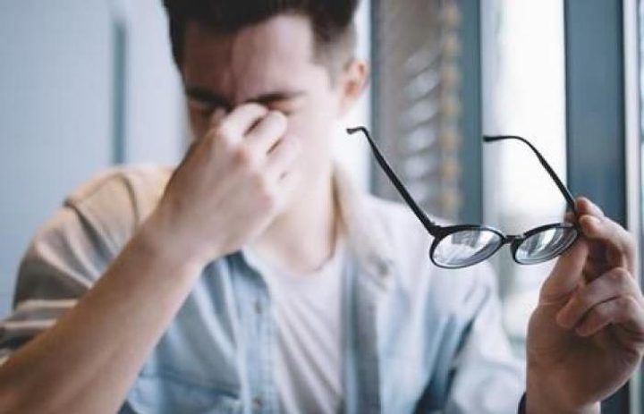 الامارات | هذا النوع من المكسرات يحمي العين ويقوّي البصر