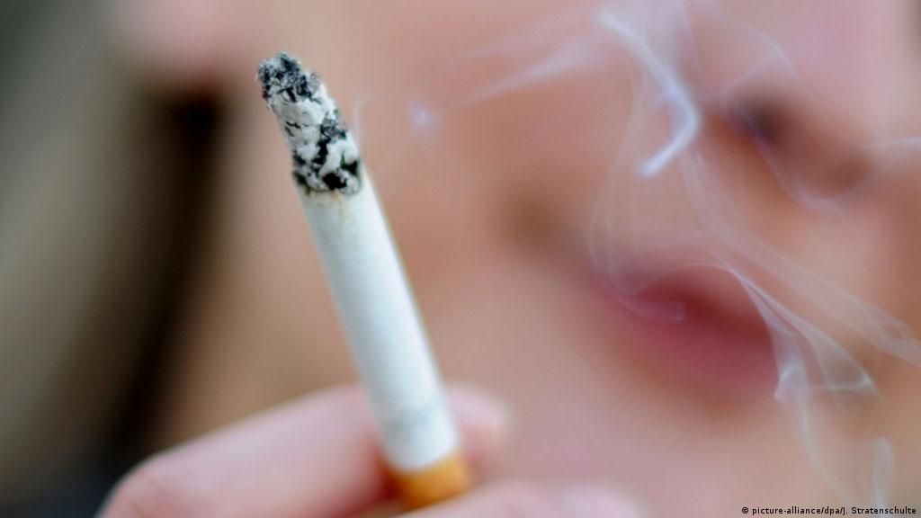 الامارات | من علّم العالم التدخين ومتى؟