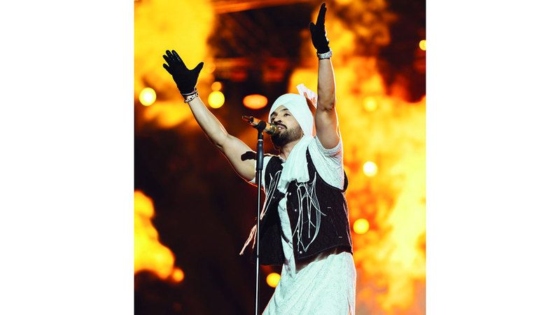 الامارات | 30 ألف شخص يشهدون حفل دلجيت دوسانجه في أبوظبي