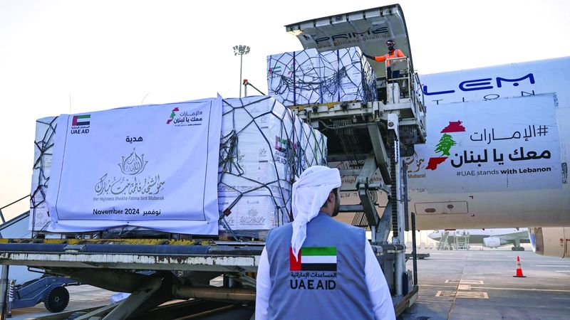 الامارات | 80 طناً من المستلزمات النسائية لأمهات لبنان