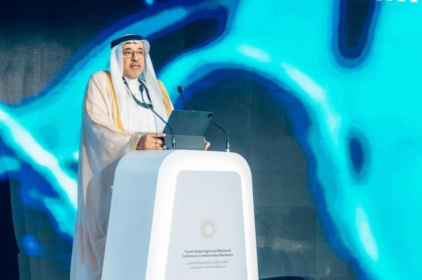 "الصحة": المملكة تدخل مجال صناعة المضادات الحيوية قريباً