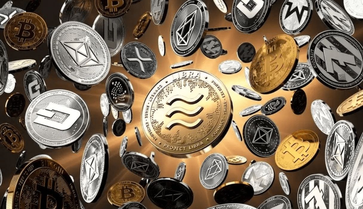 عودة البيتكوين لمستوى يفوق 90 ألف دولار وانتعاش العملات الرقمية البديلة