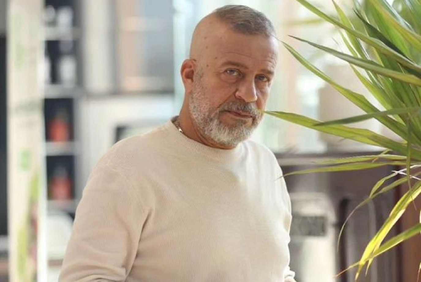 شريف منير يكشف موعد عرض فيلم "مين يصدق" بالتعاون مع أشرف عبد الباقي