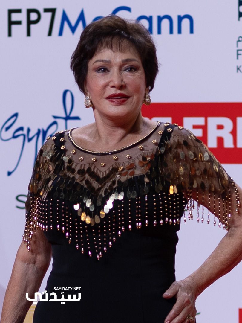 إطلالات جمالية من النجمات في اليوم الرابع لمهرجان القاهرة السينمائي 2024