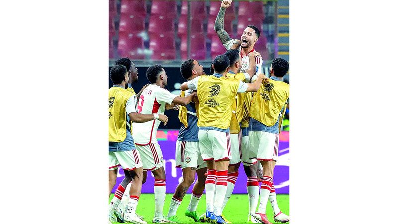 الامارات | «الأبيض» و«العنابي».. «مفترق طرق» تصفيات المونديال