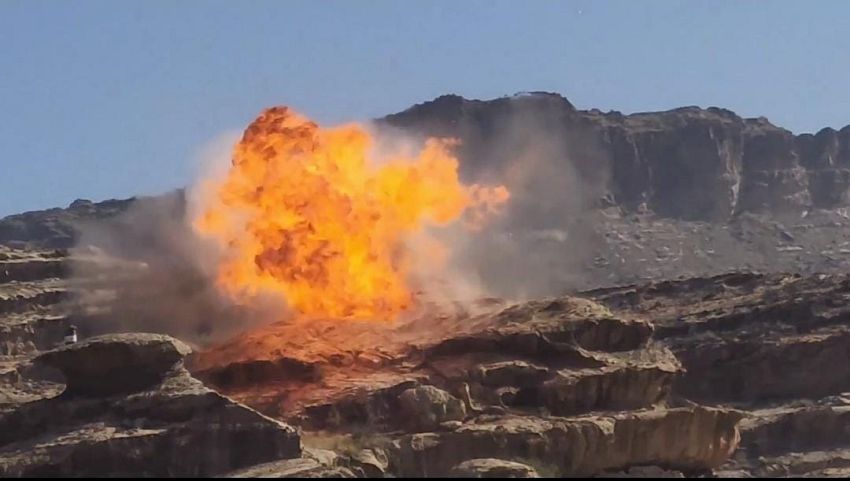 ألوية محور "علب" صعدة تنفذ مشروعاً تكتيكياً بمختلف أنواع الأسلحة