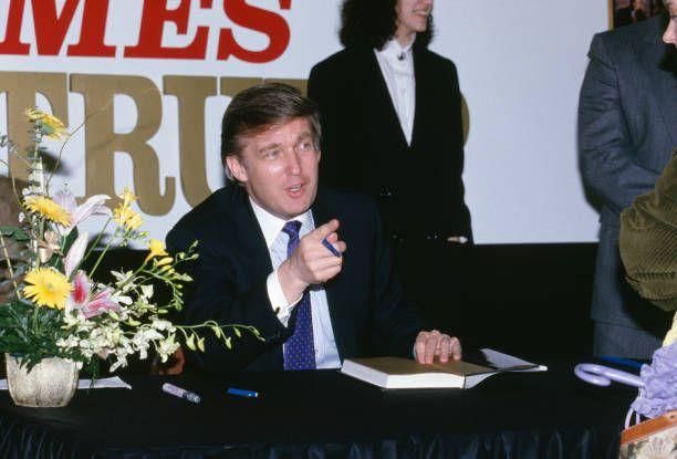 كتاب فن الصفقة... تعرف على نصائح ترامب لكسب المال