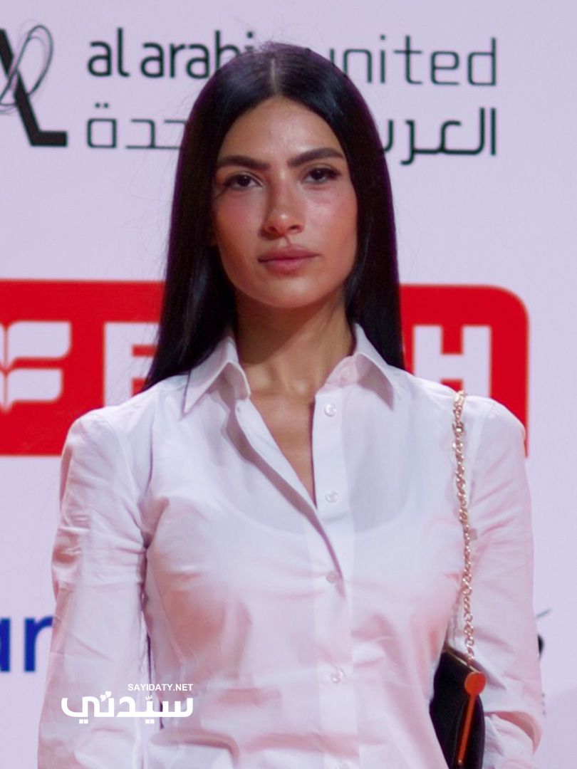 صيحات جمالية من النجمات في اليوم الخامس لمهرجان القاهرة السينمائي 2024