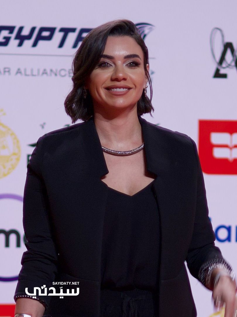 صيحات جمالية من النجمات في اليوم الخامس لمهرجان القاهرة السينمائي 2024