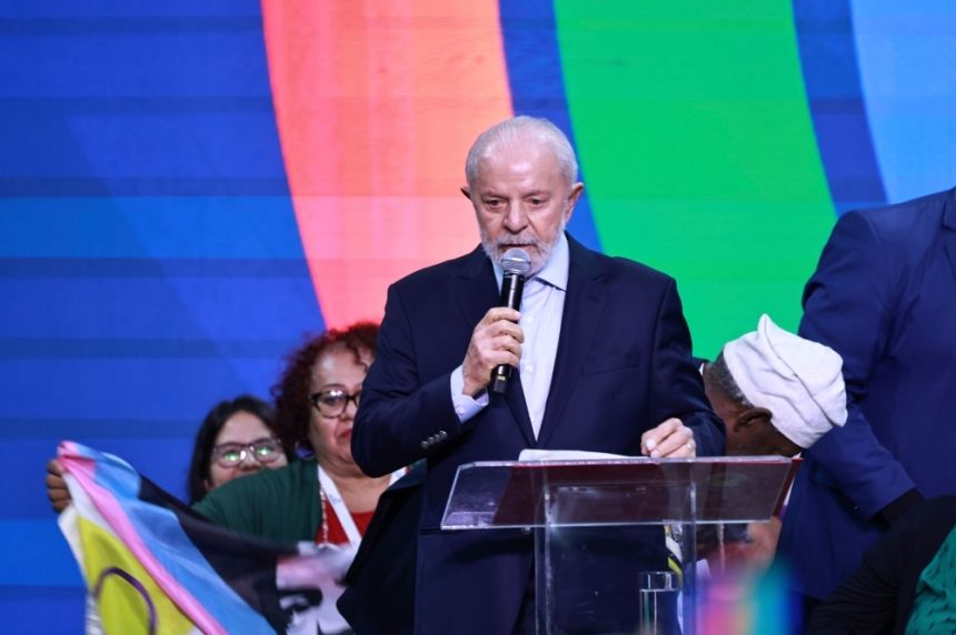 البرازيل.. القبض على 5 ضباط بسبب محاولة انقلاب