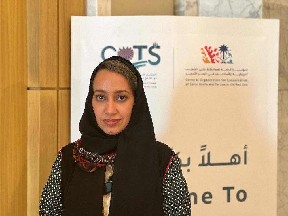 "اليوم" ترصد مخاطر نجم البحر الشوكي على الشعب المرجانية 