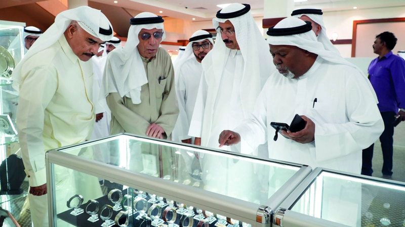 الامارات | 25 هاوياً يعرضون مقتنياتهم الفريدة في ندوة الثقافة والعلوم