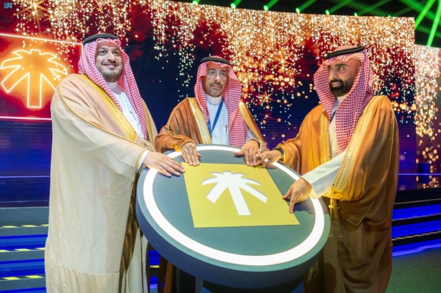 تمكين المنتجات الوطنية.. إطلاق "الفئة الذهبية" من علامة صناعة سعودية