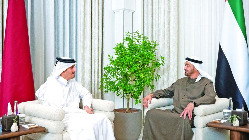 الامارات | رئيس الدولة يستقبل  رئيس مجلس الوزراء  وزير خارجية قطر