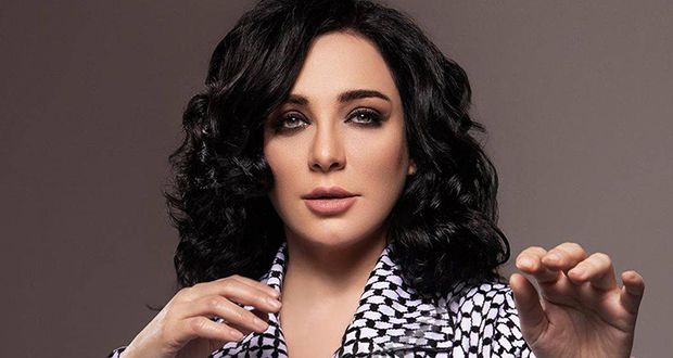 زلزال يحدث في سوريا.. سلاف فواخرجي تكشف كواليس فيلم “سلمى”
