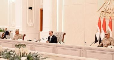 الرئيس السيسى لرجال القوات المسلحة: أنتم خط الدفاع الأول.. وأمن الوطن أمانة فى أعناقكم