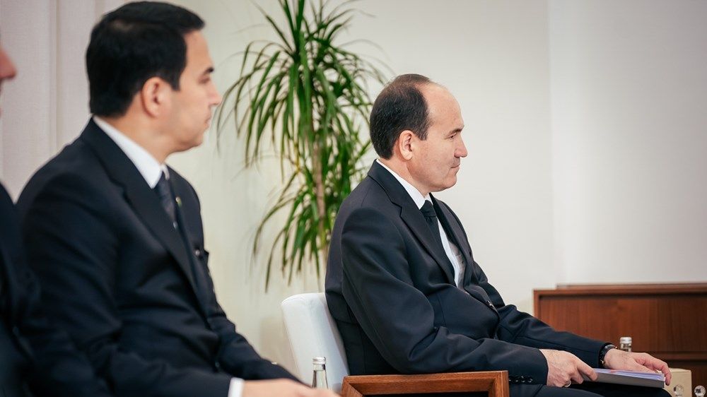 عبدالله بن زايد يستقبل نائب رئيس مجلس الوزراء وزير خارجية تركمانستان