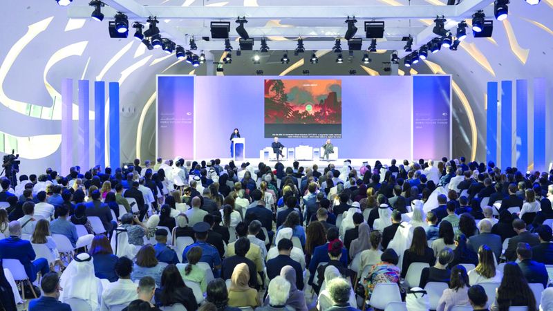 الامارات | خبراء: التكنولوجيا منجم حلول للمستقبل