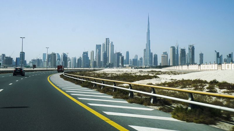 الامارات | «الأرصاد»: انخفاض في الحرارة.. وضباب من اليوم إلى الإثنين