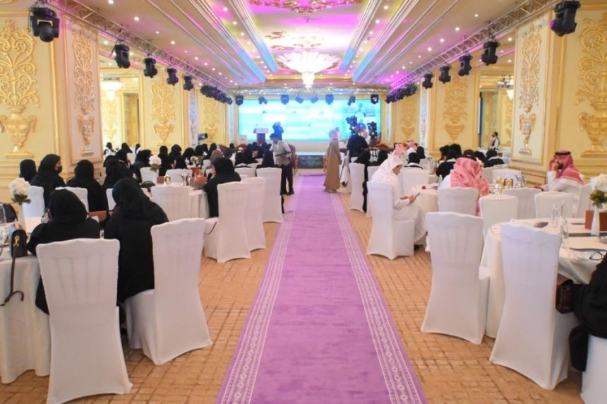 ملتقى الطفولة المبكرة بجدة يوصي بتعزيز الفضول لدى الأطفال وتعليم الرياضيات مبكرًا