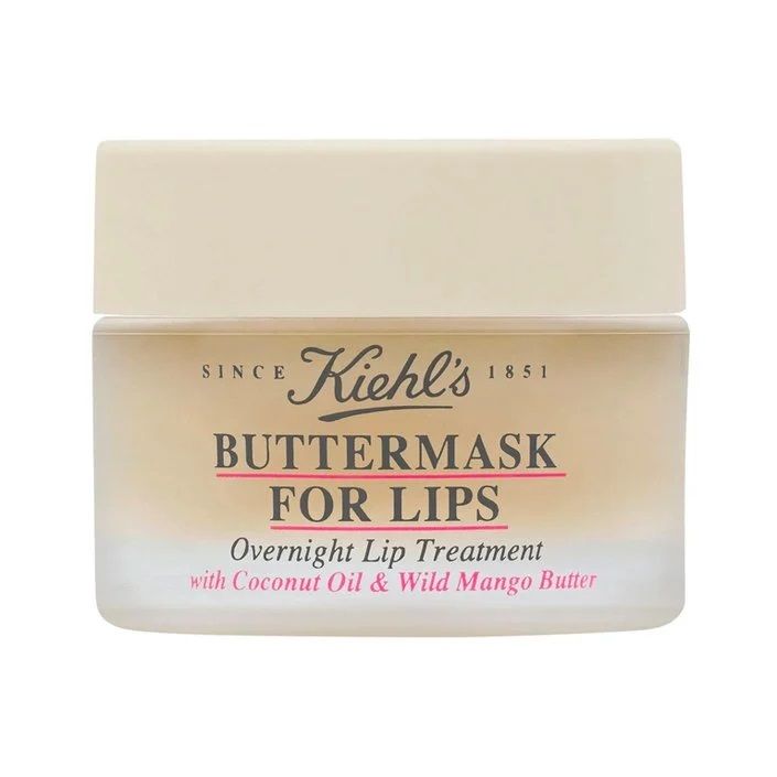 أفضل المستحضرات المرطبة للشفاه الجافة والمتشققة.. لموسم الشتاء